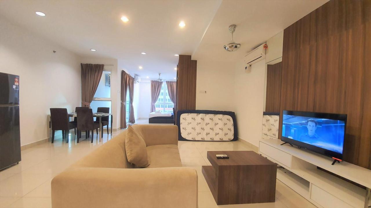 Mansion One Suites @Gurney Drive Seaview Studio Apartment By Sarah'S Lodge George Town Buitenkant foto