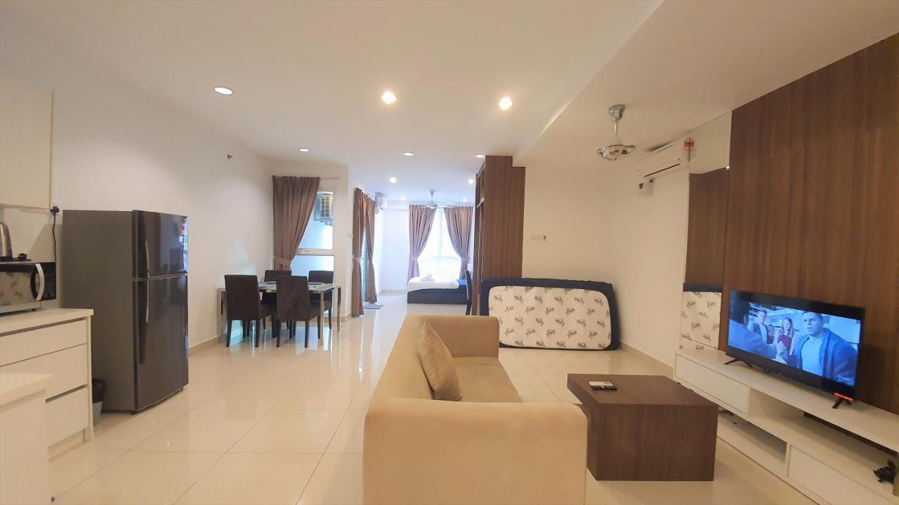 Mansion One Suites @Gurney Drive Seaview Studio Apartment By Sarah'S Lodge George Town Buitenkant foto